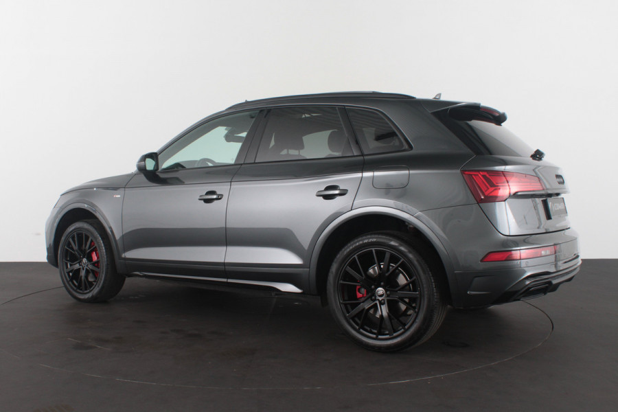 Audi Q5 55 TFSI e quattro S line edition Competition > Black Optiek/B&O/Memory/20inch/Daytona/Pano./Trekhaak