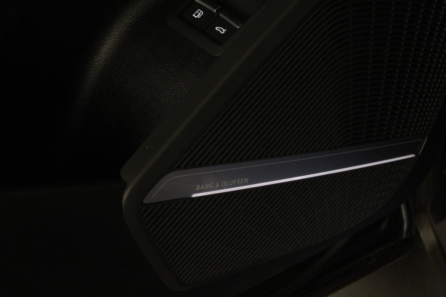 Audi Q5 55 TFSI e quattro S line edition Competition > Black Optiek/B&O/Memory/20inch/Daytona/Pano./Trekhaak