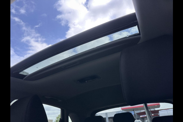 Hyundai Kona EV Fashion Sky 64 kWh | SOH: 96,8% | Sky PANO Dak | HUD | Dodehoek Detectie | LED