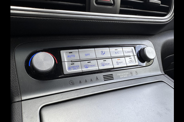 Hyundai Kona EV Fashion Sky 64 kWh | SOH: 96,8% | Sky PANO Dak | HUD | Dodehoek Detectie | LED