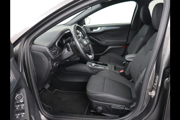 Ford Focus 1.5 EcoBoost Active X Business | Adaptive cruise | Trekhaak | Camera | Carplay | Navigatie | Keyless | Full LED | Parkeerhulp | Climate control | Digital Cockpit | Bluetooth