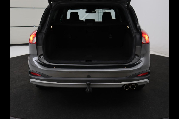 Ford Focus 1.5 EcoBoost Active X Business | Adaptive cruise | Trekhaak | Camera | Carplay | Navigatie | Keyless | Full LED | Parkeerhulp | Climate control | Digital Cockpit | Bluetooth