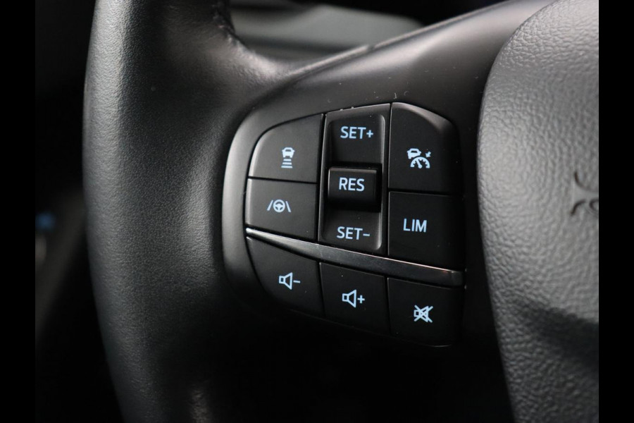 Ford Focus 1.5 EcoBoost Active X Business | Adaptive cruise | Trekhaak | Camera | Carplay | Navigatie | Keyless | Full LED | Parkeerhulp | Climate control | Digital Cockpit | Bluetooth