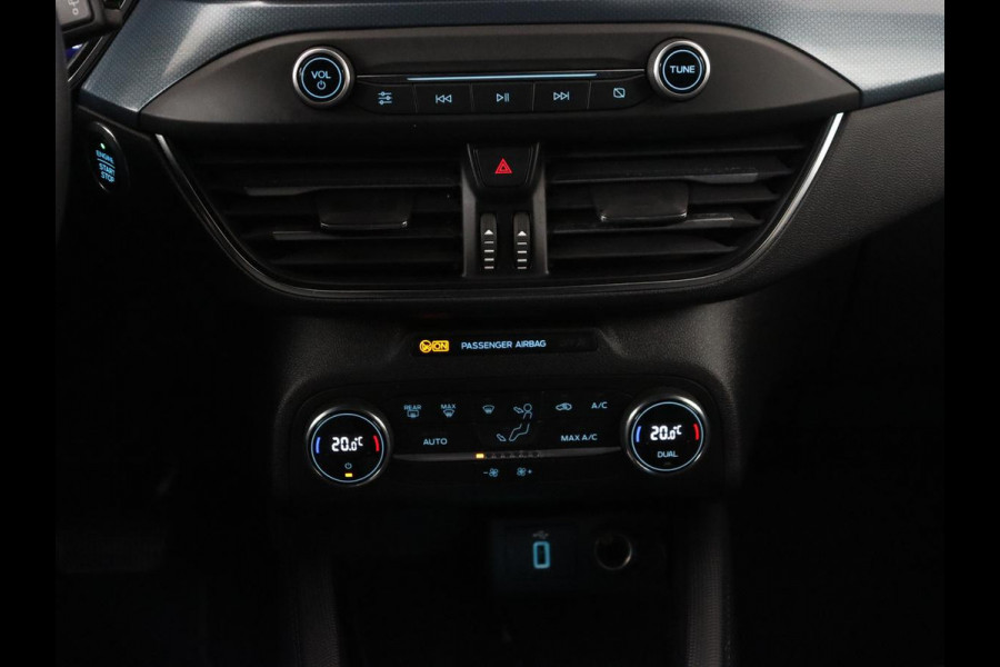 Ford Focus 1.5 EcoBoost Active X Business | Adaptive cruise | Trekhaak | Camera | Carplay | Navigatie | Keyless | Full LED | Parkeerhulp | Climate control | Digital Cockpit | Bluetooth
