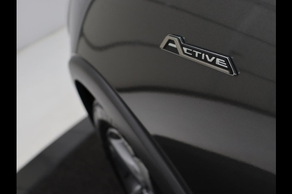 Ford Focus 1.5 EcoBoost Active X Business | Adaptive cruise | Trekhaak | Camera | Carplay | Navigatie | Keyless | Full LED | Parkeerhulp | Climate control | Digital Cockpit | Bluetooth