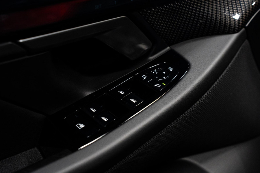 BMW 5 Serie Touring M5 *M Driver’s Package / Bowers & Wilkins / Carbon-interieur / Stoelventilatie / Panorama / Memory / Keyless / Surround-View*