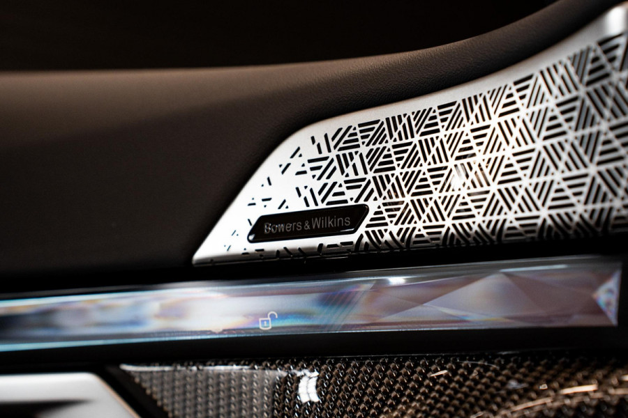 BMW 5 Serie Touring M5 *M Driver’s Package / Bowers & Wilkins / Carbon-interieur / Stoelventilatie / Panorama / Memory / Keyless / Surround-View*
