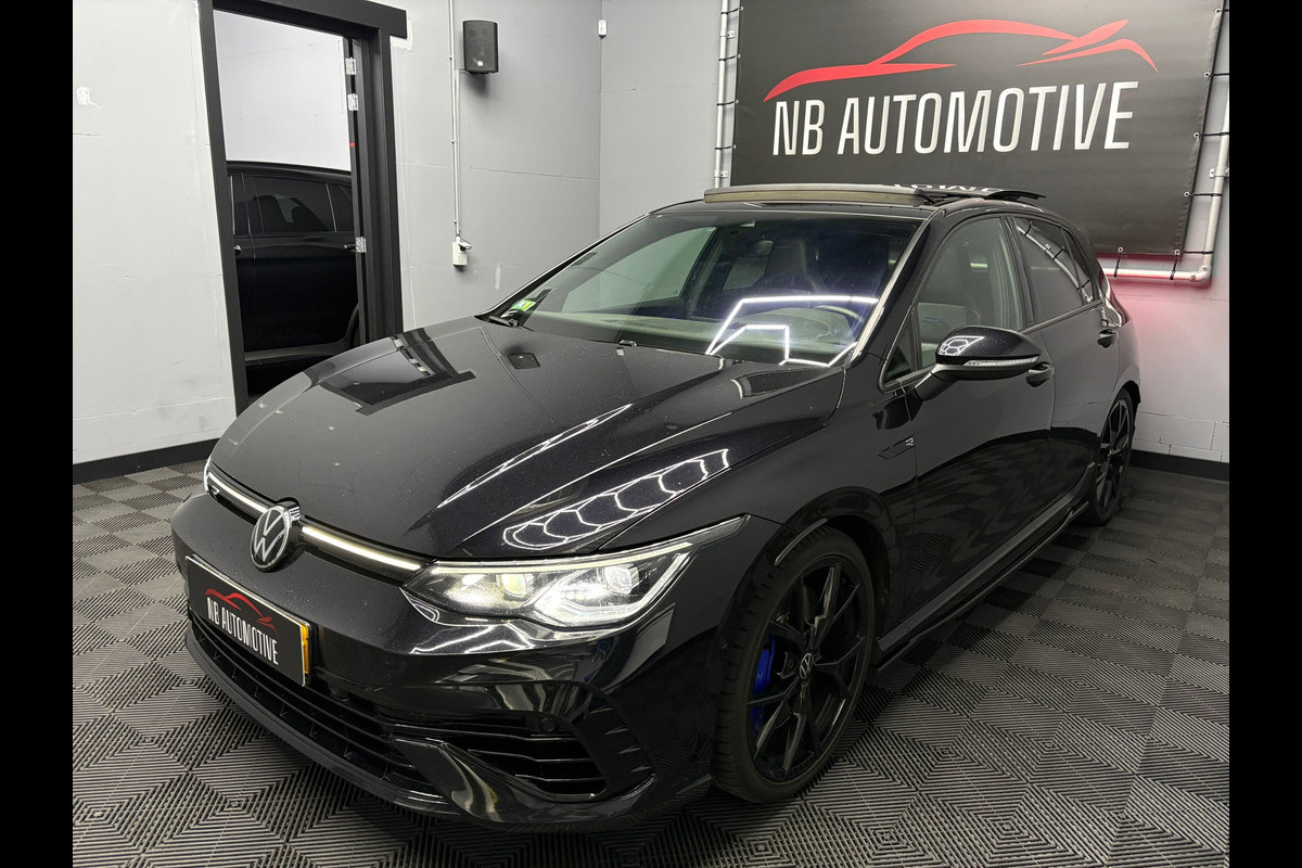 Volkswagen Golf 8 2.0 TSI R 4Motion Akra Pano Leer