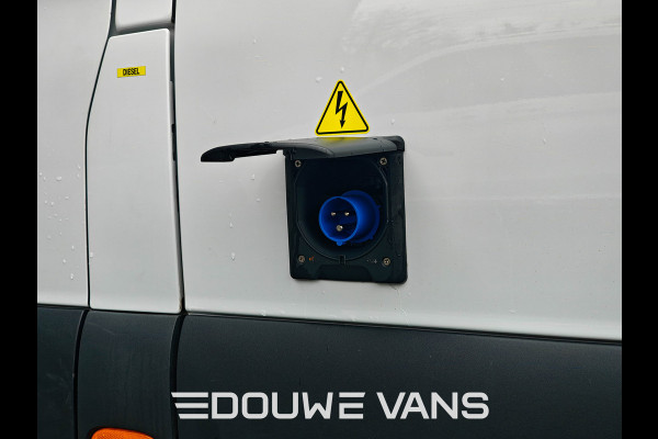 Mercedes-Benz Sprinter L3 H2 317 Vrieswagen Automaat MBUX 10.25 Camera wordt verwacht. Koeling NIEUW 2 jaar Carrier Transicold garantie.