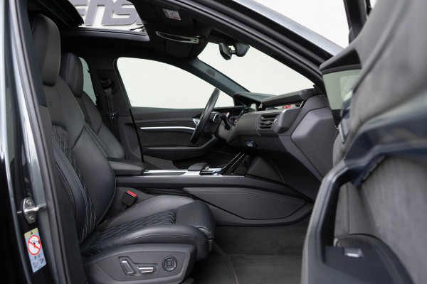 Audi e-tron Sportback 55 Quattro / 2x S-line/ S zetels/ Head-up/ B&O/ 360 camera/ Pano/ Trekhaak/ 300kW (408PK)