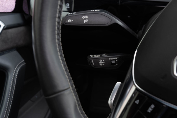Audi e-tron Sportback 55 Quattro / 2x S-line/ S zetels/ Head-up/ B&O/ 360 camera/ Pano/ Trekhaak/ 300kW (408PK)