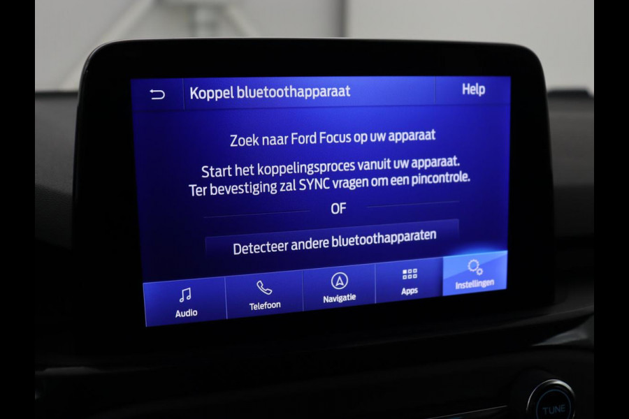 Ford Focus 2.0 EcoBlue ST Line X | Stoelverwarming | Adaptive cruise | Half leder | Elektrische stoel | Camera | Carplay | Navigatie | Stuurverwarming | Full LED | Parkeerhulp | Climate control | B&O Sound