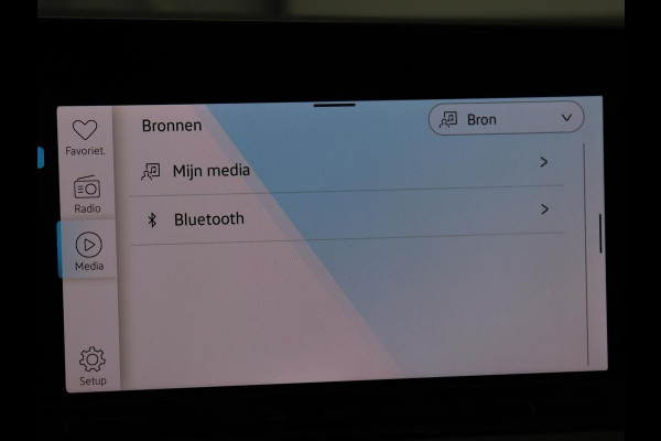 Volkswagen Golf 1.0 TSI Life | Adaptive cruise | Carplay | Navigatie | Parkeerhulp | Sfeerverlichting | Climate control | Digital Cockpit | Bluetooth