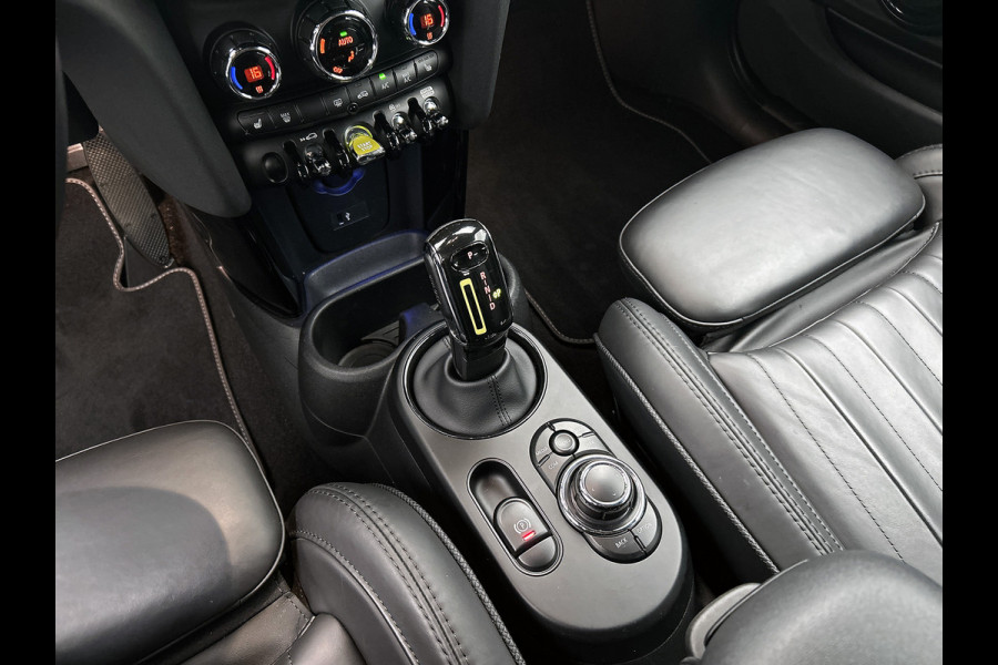 MINI Cooper Electric S MINI Yours 135KW / 33 kWh SOH 100% Comfort plus / Leder / Navigatie / Pdc+Camera / Harman Kardon / Apk 05-2027