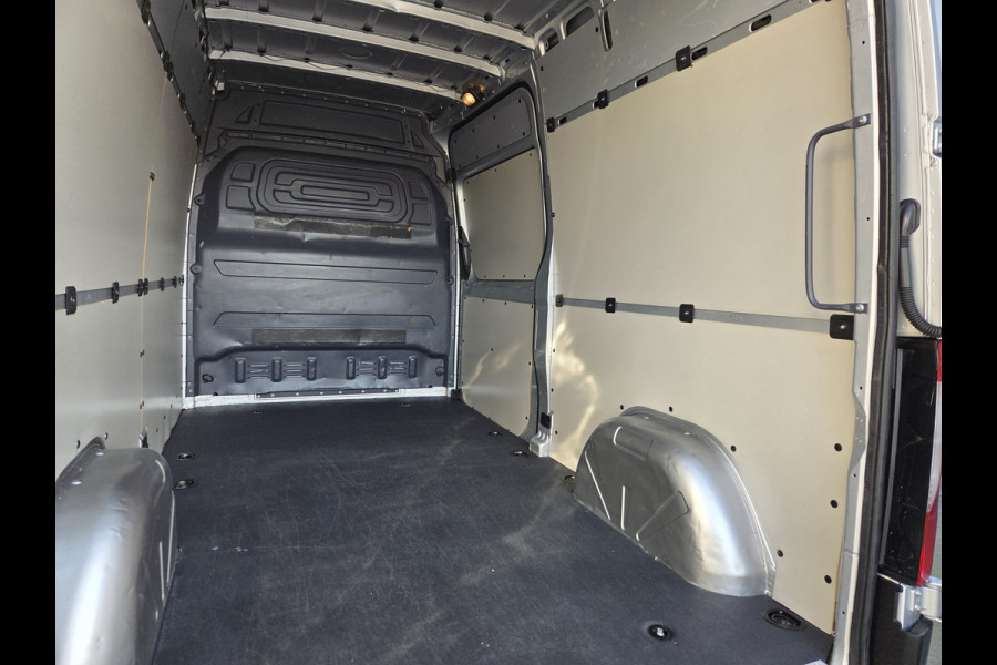 Mercedes-Benz Sprinter 215 CDI L2/H2 Automaat MBux systeem Airco Achteruitrijcamera