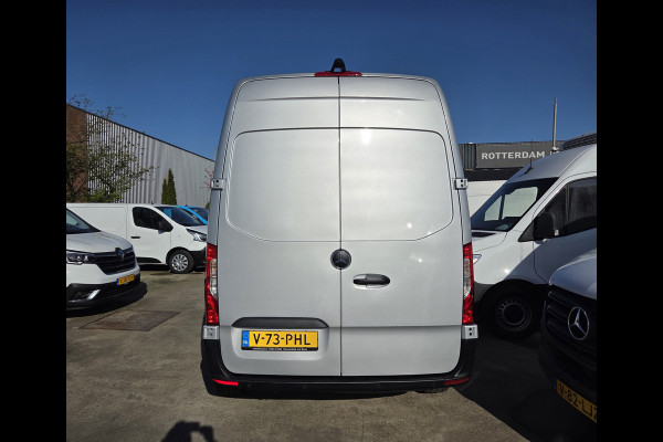 Mercedes-Benz Sprinter 215 CDI L2/H2 Automaat MBux systeem Airco Achteruitrijcamera