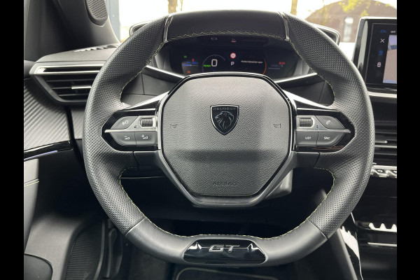 Peugeot e-2008 EV GT 54 kWh WARMTEPOMP| ACHTERUITRIJCAMERA| RIJSTROOK-ASSISTENT| APPLE CARPLAY/ ANDROID AUTO| FABRIEKSGARANTIE PEUGEOT TOT 02-2027| 17.000KM!|