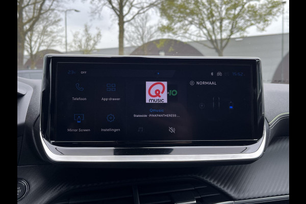 Peugeot e-2008 EV GT 54 kWh WARMTEPOMP| ACHTERUITRIJCAMERA| RIJSTROOK-ASSISTENT| APPLE CARPLAY/ ANDROID AUTO| FABRIEKSGARANTIE PEUGEOT TOT 02-2027| 17.000KM!|