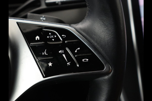 Mercedes-Benz C-Klasse 300e Luxury Line | SOH 92% | Leder | Trekhaak | Stoelverwarming | Sfeerverlichting | Carplay | Full LED | Navigatie | Camera | Park Assist | Dodehoek detectie | PHEV | Plug In