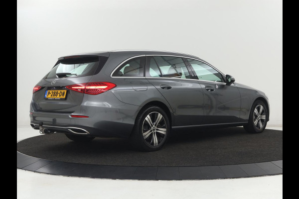 Mercedes-Benz C-Klasse 300e Luxury Line | SOH 92% | Leder | Trekhaak | Stoelverwarming | Sfeerverlichting | Carplay | Full LED | Navigatie | Camera | Park Assist | Dodehoek detectie | PHEV | Plug In