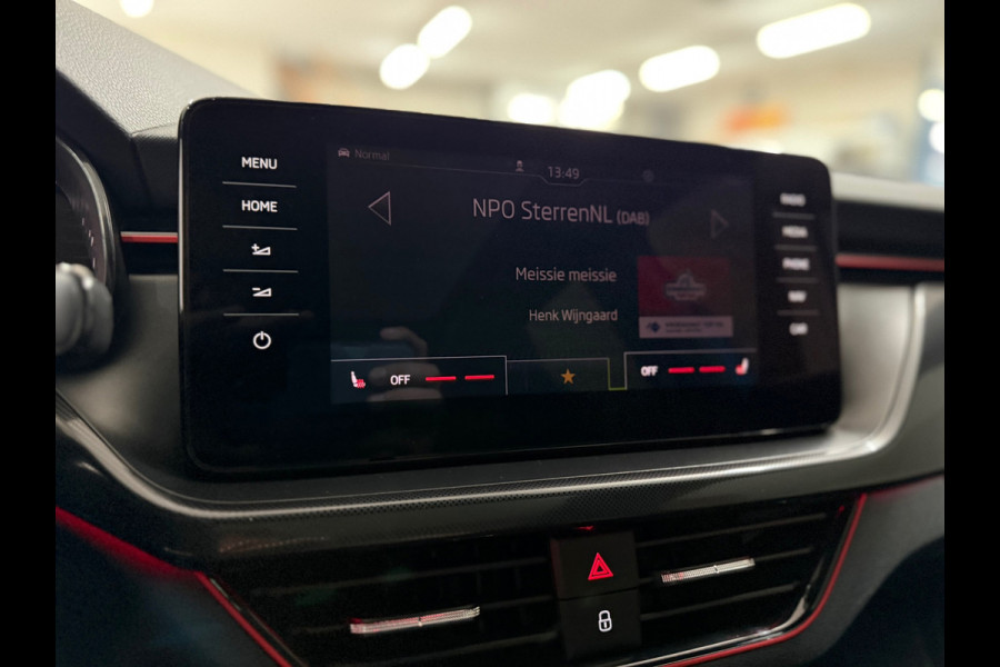 Škoda SCALA 1.5 TSI Monte Carlo | Panorama | Winterpakket | Cruise adaptief | Trekhaak elektr. | BOMVOL |