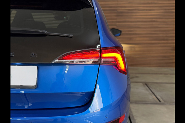 Škoda SCALA 1.5 TSI Monte Carlo | Panorama | Winterpakket | Cruise adaptief | Trekhaak elektr. | BOMVOL |