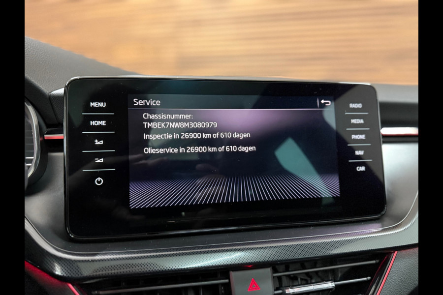 Škoda SCALA 1.5 TSI Monte Carlo | Panorama | Winterpakket | Cruise adaptief | Trekhaak elektr. | BOMVOL |