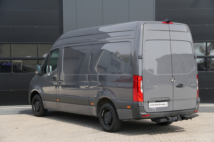 Mercedes-Benz Sprinter 315 1.9 CDI L2H2 RWD Pro 150pk - Trekhaak - Blindspot - LED - Stoelverwarming - Navi - Rijklaar