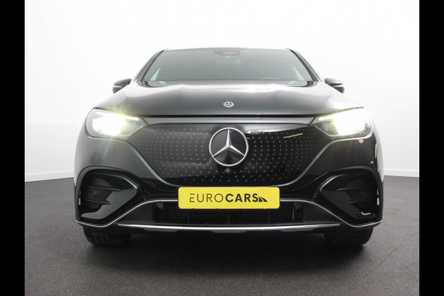 Mercedes-Benz EQE SUV 350 4Matic AMG Line 292pk Climate control Adaptieve cruise control Parkeersensoren Achteruitrijcamera Sfeerverlichting Stoelverwarming Keyless LED Navigatie
