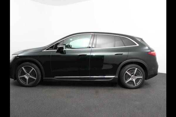 Mercedes-Benz EQE SUV 350 4Matic AMG Line 292pk Climate control Adaptieve cruise control Parkeersensoren Achteruitrijcamera Sfeerverlichting Stoelverwarming Keyless LED Navigatie