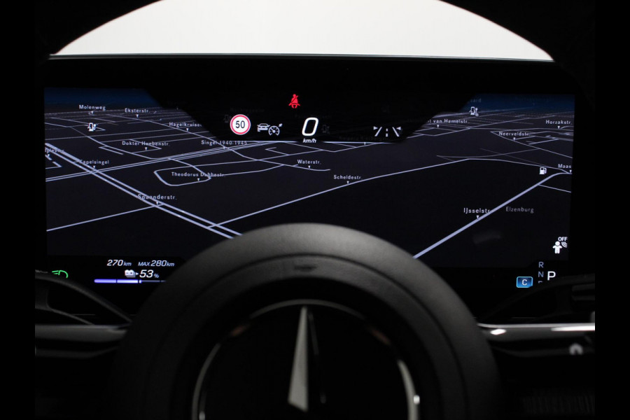 Mercedes-Benz EQE SUV 350 4Matic AMG Line 292pk Climate control Adaptieve cruise control Parkeersensoren Achteruitrijcamera Sfeerverlichting Stoelverwarming Keyless LED Navigatie