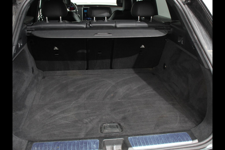 Mercedes-Benz EQE SUV 350 4Matic AMG Line 292pk Climate control Adaptieve cruise control Parkeersensoren Achteruitrijcamera Sfeerverlichting Stoelverwarming Keyless LED Navigatie