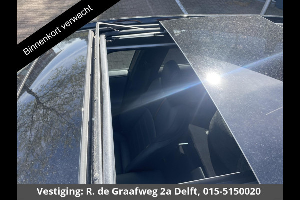 Toyota RAV4 2.5 Plug-in Hybrid AWD Bi-Tone Plus | 1500 KG trekgewicht | JBL Audio | Stoelverwarming & ventilatie | Memory Seats | Schuif-/Kanteldak | Navigatie