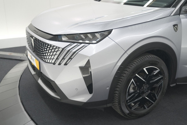Peugeot 3008 1.2 Hybrid 136 GT | Panoramdak | 360 Camera | Stoelverwarming | Elektrische Kofferklep | Allseason Banden