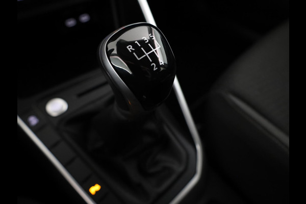 Volkswagen Taigo 1.0 TSI Oranje Edition 95PK | Navigatie | Camera | Keyless entry | Verlengde garantie