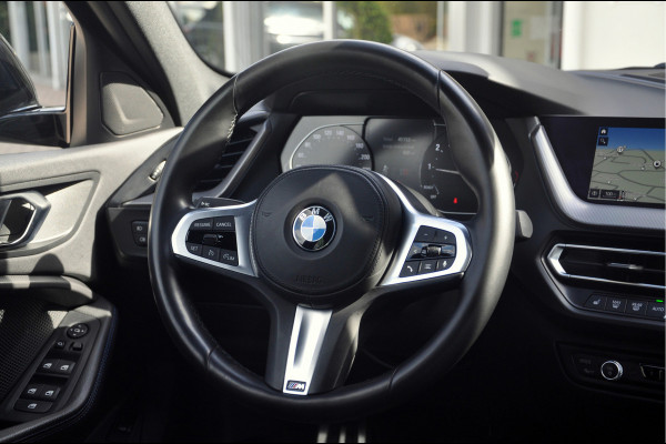 BMW 1-serie 118i High Executive M-Sport | Zeer mooie staat! | Head-Up | Camera