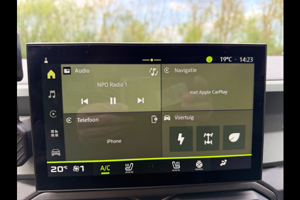 Dacia Duster 1.6 Hybrid 140 Extreme 360" CAMERA CARLAY NAVI STOEL/ VERW. LED-XENON