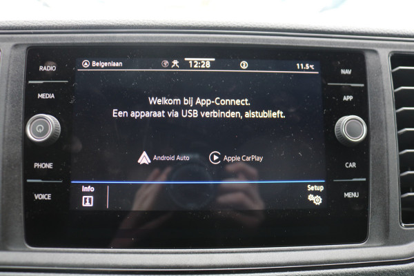 Volkswagen Crafter 2.0 TDI 177pk L3 H3 Automaat Airco Navigatie Camera Led Chauffeurstoel