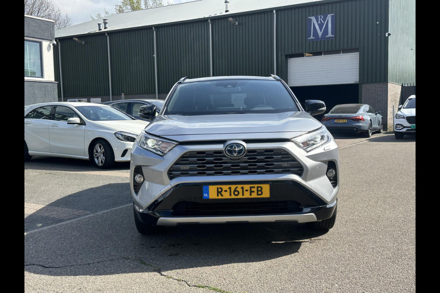 Toyota RAV4 2.5 Hybrid AWD Bi-Tone | STUUR + STOEL VERWARMING | KEYLESS | ACHTERUITRIJ CAMERA | ADAP. CRUISE | ELEK. STOELEN | TREKHAAK | 46K KM ! | 12 MND BOVAG GARANTIE |