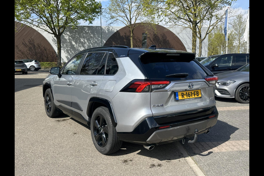 Toyota RAV4 2.5 Hybrid AWD Bi-Tone | STUUR + STOEL VERWARMING | KEYLESS | ACHTERUITRIJ CAMERA | ADAP. CRUISE | ELEK. STOELEN | TREKHAAK | 46K KM ! | 12 MND BOVAG GARANTIE |