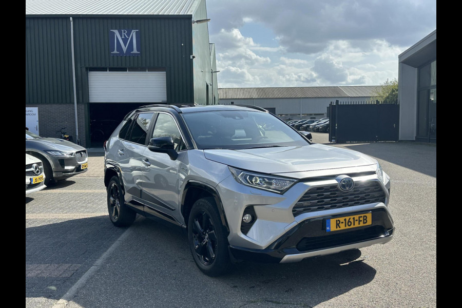 Toyota RAV4 2.5 Hybrid AWD Bi-Tone | STUUR + STOEL VERWARMING | KEYLESS | ACHTERUITRIJ CAMERA | ADAP. CRUISE | ELEK. STOELEN | TREKHAAK | 46K KM ! | 12 MND BOVAG GARANTIE |