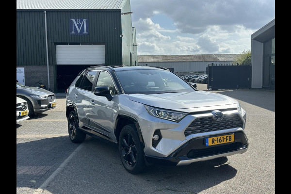 Toyota RAV4 2.5 Hybrid AWD Bi-Tone | STUUR + STOEL VERWARMING | KEYLESS | ACHTERUITRIJ CAMERA | ADAP. CRUISE | ELEK. STOELEN | TREKHAAK | 46K KM ! | 12 MND BOVAG GARANTIE |