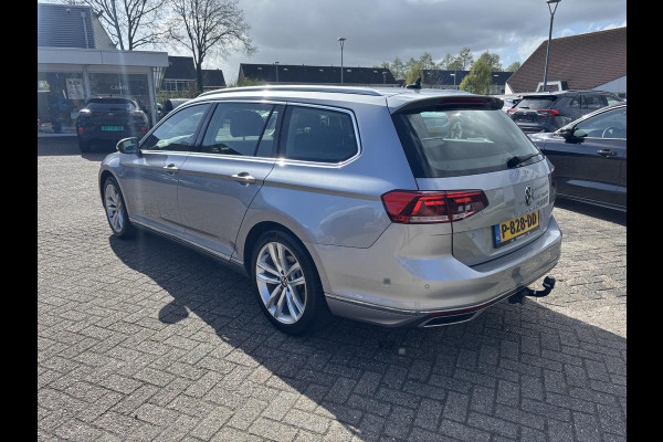 Volkswagen Passat 1.5 TSI R-Line Business + 150pk Adaptieve Cruise | Elektrische Achterklep | Stoelverwarming