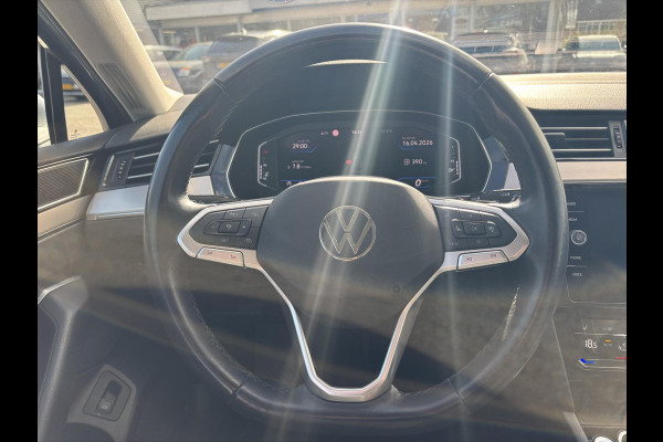 Volkswagen Passat 1.5 TSI R-Line Business + 150pk Adaptieve Cruise | Elektrische Achterklep | Stoelverwarming