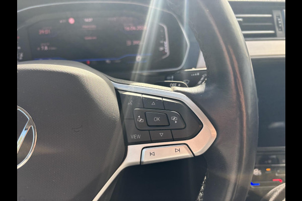 Volkswagen Passat 1.5 TSI R-Line Business + 150pk Adaptieve Cruise | Elektrische Achterklep | Stoelverwarming