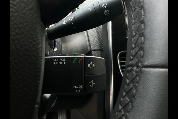 Renault Clio 0.9 TCe Limited, Airco, Bluetooth, Cruise, Navi, PDC, NAP