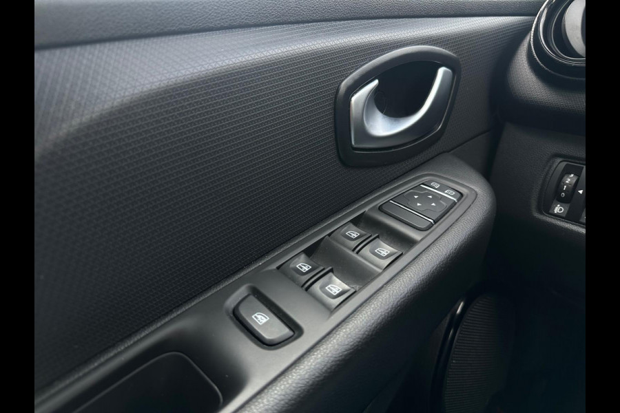 Renault Clio 0.9 TCe Limited, Airco, Bluetooth, Cruise, Navi, PDC, NAP