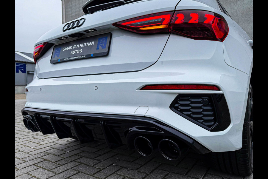 Audi A3 Sportback 40TFSI e 204pk S-Tronic Competition S Edition S-Line Pano|S-Kuipstoel|Ambiance|Matrix|Virtual|ACC|Camera|B&O|S3!