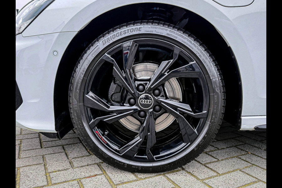 Audi A3 Sportback 40TFSI e 204pk S-Tronic Competition S Edition S-Line Pano|S-Kuipstoel|Ambiance|Matrix|Virtual|ACC|Camera|B&O|S3!