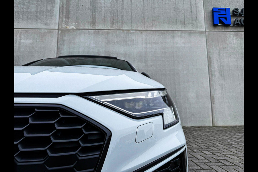 Audi A3 Sportback 40TFSI e 204pk S-Tronic Competition S Edition S-Line Pano|S-Kuipstoel|Ambiance|Matrix|Virtual|ACC|Camera|B&O|S3!